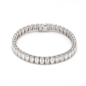 Emerald Cut Diamond Tennis Bracelet in 18k White Gold Bracelets Bailey's Fine Jewelry