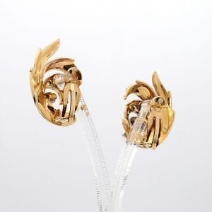 Bailey's Estate Florentine Stud Earrings in 14k Yellow Gold
