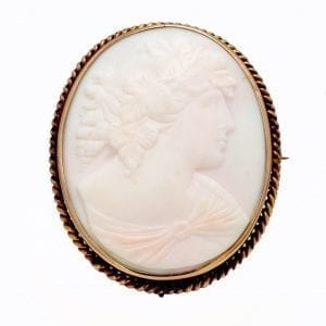 Bailey's Estate Cameo Pin in 14kt Yellow Gold