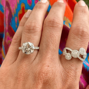 2 diamond rings on hand