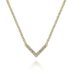 Diamond V Pendant Necklace in 14k Yellow Gold