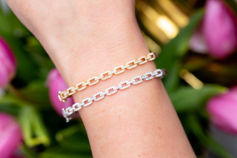 Senco Gold & Diamonds Fashionable Foliage Diamond Bracelet_2.2 : Amazon.in:  Jewellery