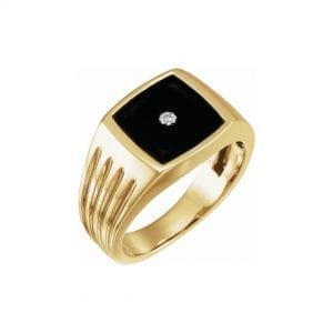 Gents Yellow Gold and Onyx Ring