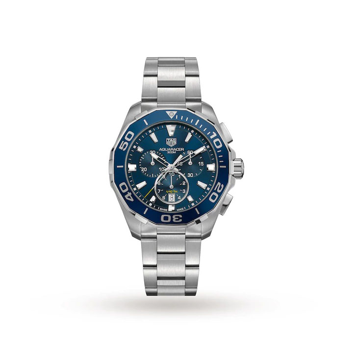 Front view of the Tag Heuer 43mm Aquaracer Watch