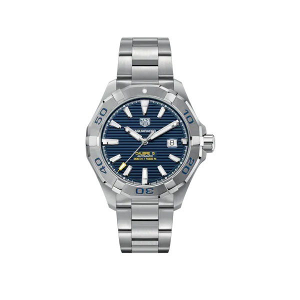 Front view of the Tag Heuer 43mm Aquaracer Watch