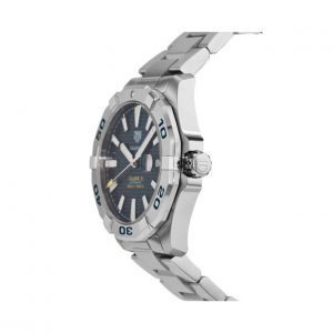 Side profile view of the face and dial on the Tag Heuer 43mm Aquaracer Watch