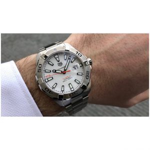 lifestyle image view of the Tag Heuer 41mm Quartz Aquaracer Watch