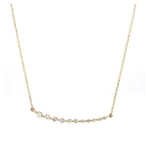 Graduated Diamond Curve Pendant Necklace in yellow gold