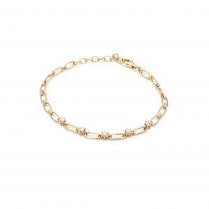 Elongated Chain Link Bracelet with Five Prong Set Diamonds