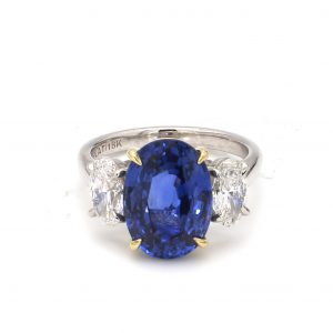 6.90ct Oval Blue Sapphire With Diamond Side Stones Ring