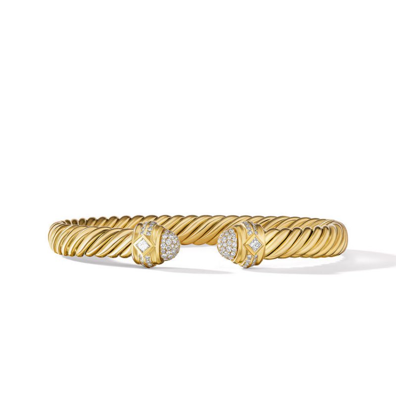 Cablespira� Oval Bracelet in 18K Yellow Gold with Pav� Diamonds