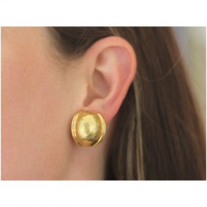Elizabeth Locke Gold Puff Oval Earrings