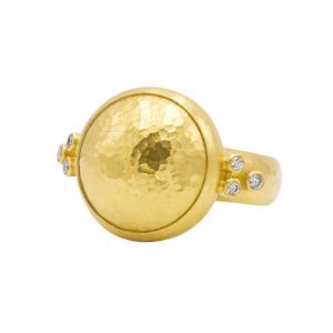 Gurhan Amulet Ring With Diamonds