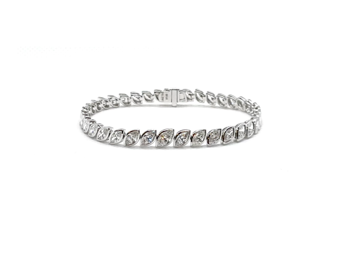 18KT Gold and Marquise Diamond Bracelet