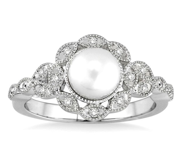 Bailey's Sterling Collection Diamond Pearl Ring